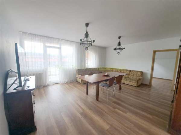 Cluj, floresti apartament 4 camere, negociabil