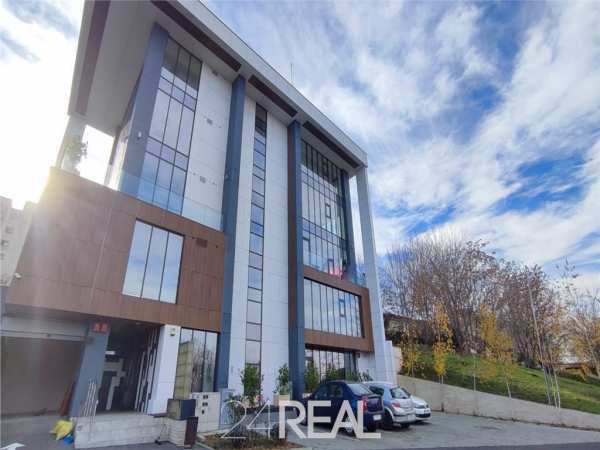 De vanzare cladire birouri clasa a -  corvaris center