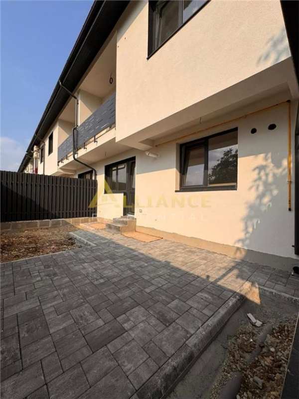 Vila cu 4camere /2bai/gata de mutare popesti leordeni zona noua