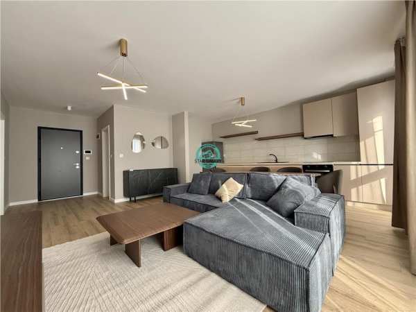 Apartament cu 2 camere de inchiriat, cu parcare, complex maurer