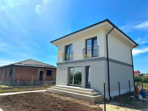 Casa gata de mutat - 115.000eur - 220mp teren - darasti - magurele