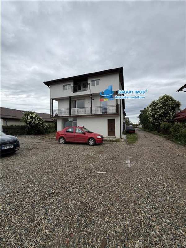 Casa de inchiriat p+1+m-7 cam-utilitati-pretabil muncitori constructi