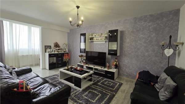 Apartament 2 camere decomandat, 56 mp, etaj 8 din 9, str. infratirii tudor