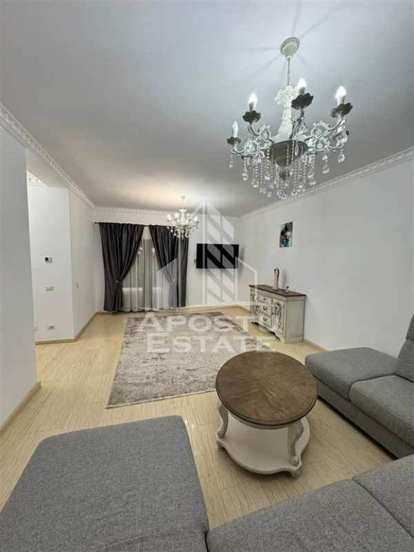 Duplex 5 camere de inchiriat,curte proprie, loc de parcare, dumbravita
