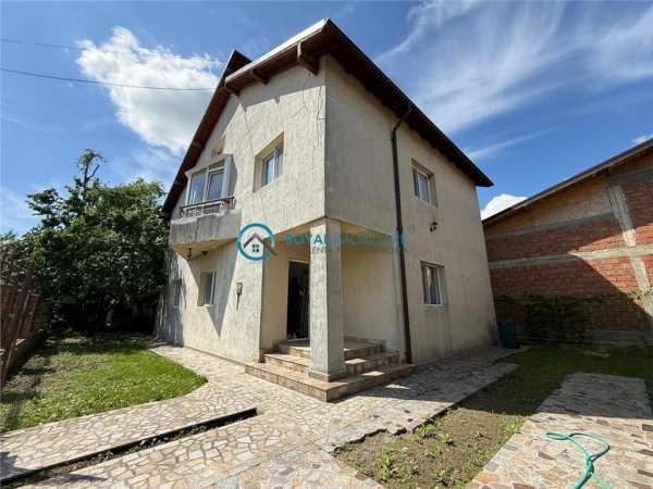 Royal imobiliare - inchiriere vila zona bucov cartier mica roma