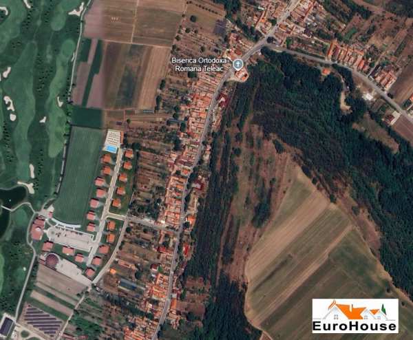 Teren intravilan de vanzare , teleac