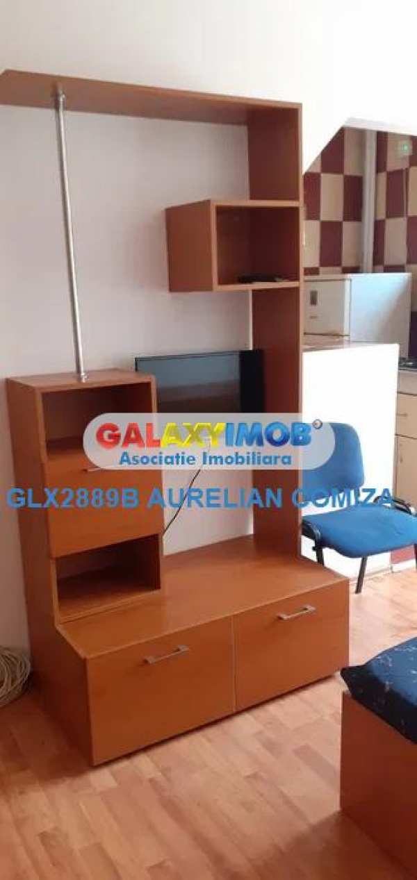 Garsoniera pentru inchiriat drumul taberei/mall plaza