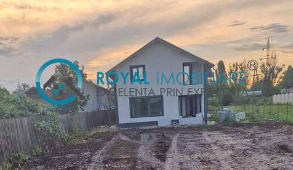Royal imobiliare - vanzare vila p+m boldesti-scaeni