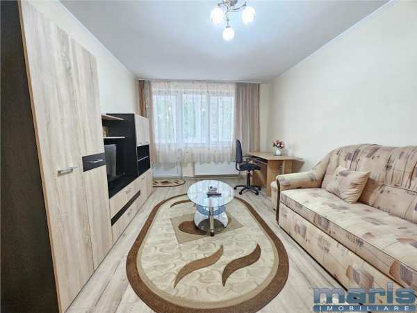 Apartament 2 camere dambu etaj 2 renovat recent